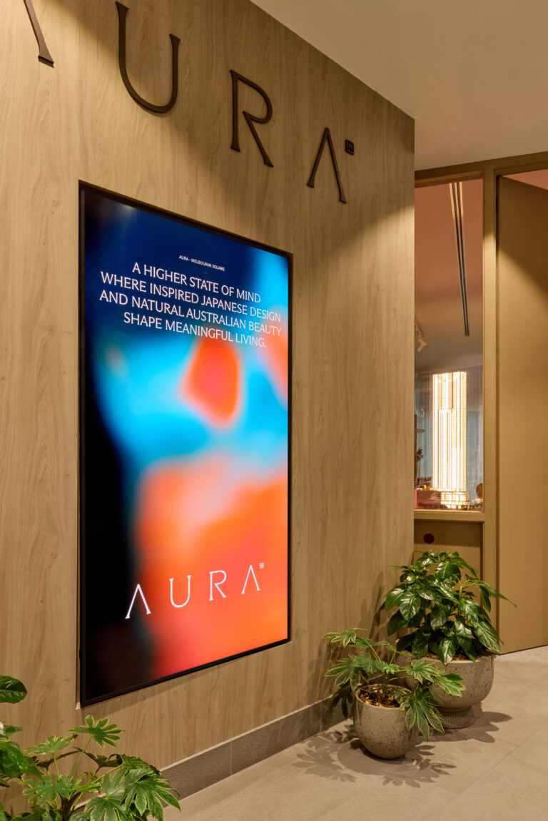 Aura_041A0776